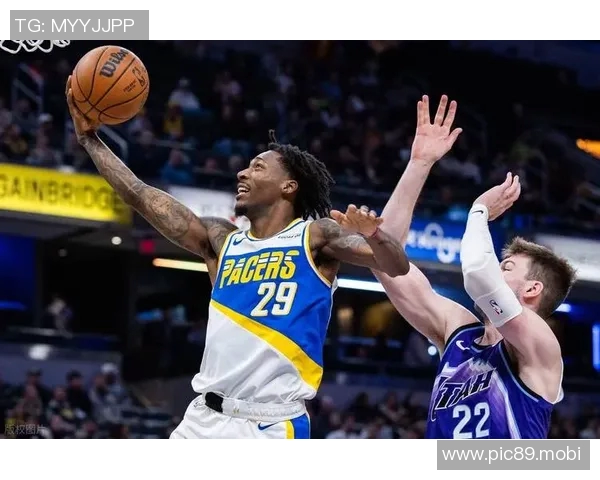 NBA常规赛爵士以131-122战胜步行者，马尔卡宁27+3+2 - 球迷屋